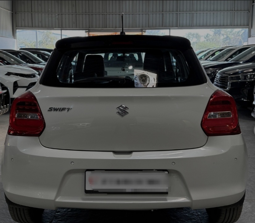 Maruti Suzuki Swift(2021-2024) Zxi